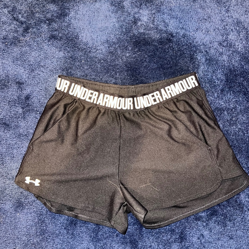 Black Under Armour Women's Play Up Shorts Size M 3" Inseam